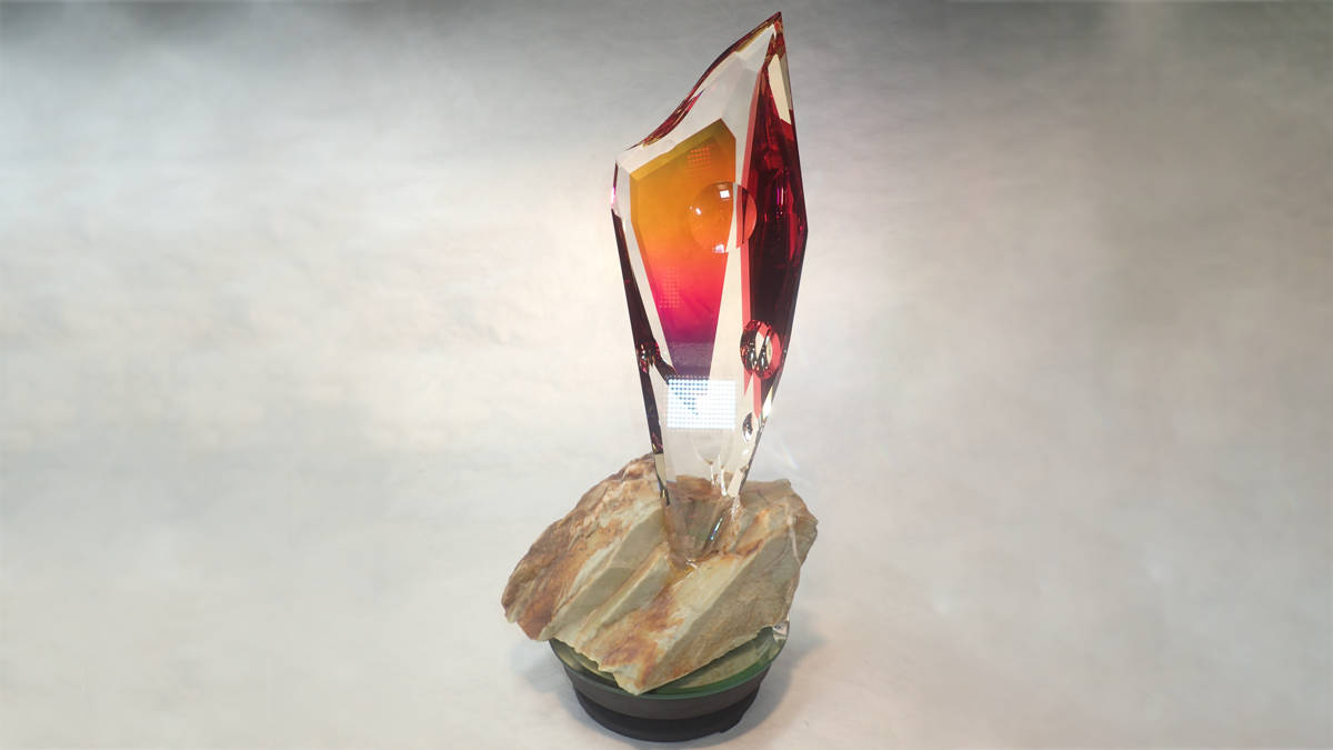 Phantom Portal optical glass sculpture by Michael Bokrosh Image 6